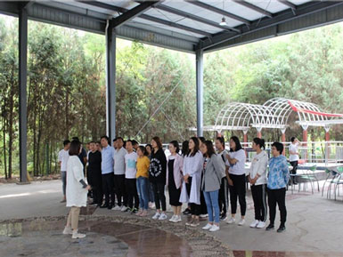 昌禾商學(xué)院丨桃李春風(fēng)，師恩難忘，致敬“筑夢(mèng)人”